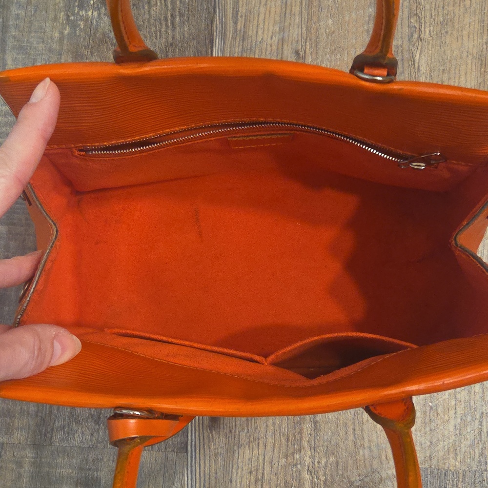 Louis Vuitton Marly MM Orange Epi Leather Crossbody Top Handle Removable Strap - Picture 11 of 17